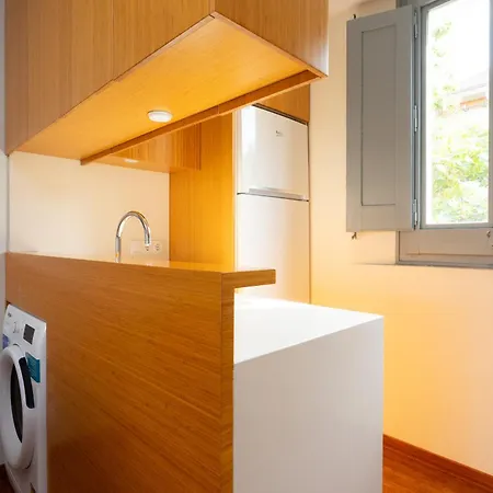 2drr1106- Fantastic With Terrace Апартаменты Барселона